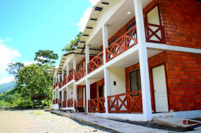 Отель Santval Lodge  Букай